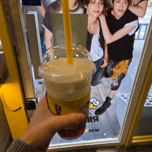 메가커피 사진 1