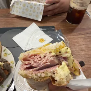 테이크파이브 사진