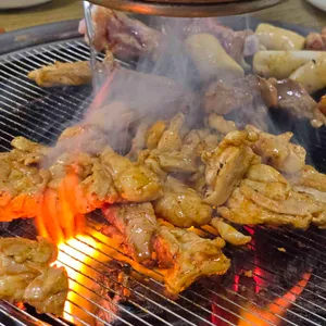 금병산 숯불철판닭갈비 사진 1