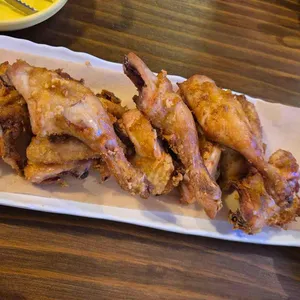 한앤둘치킨 사진