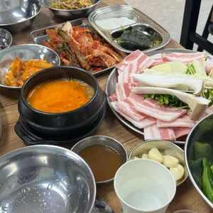 냉삼&생삼 대표 사진