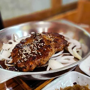 꽃담집 사진