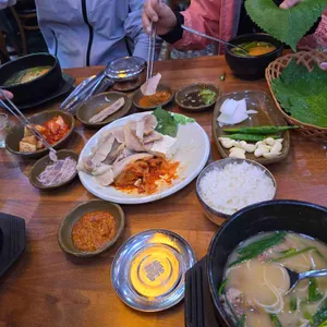 영진돼지국밥 사진