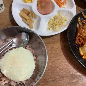 뚱땡이김치찌개 사진