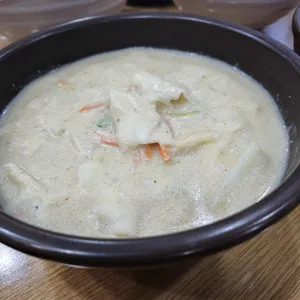 청정 칼국수수제비 전문점 사진 1