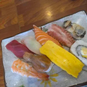 초밥설 사진