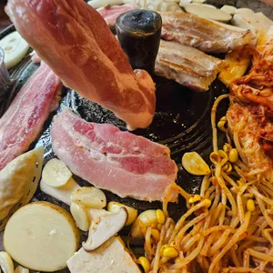 이가네솥뚜껑삼겹살 사진