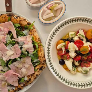 나폴리골목 사진