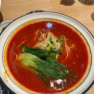 크리스탈 제이드 사진