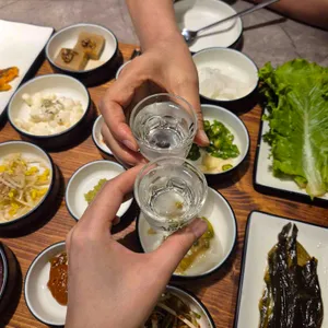 디지버솥삼겹 대표 사진