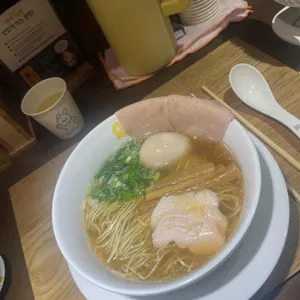 멘지 사진 1