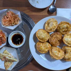 빚은만두 대표 사진