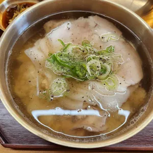 탕반집 대표 사진