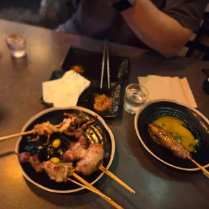 토리아에즈 사진