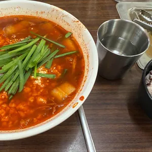 짬뽕위에더짬뽕 사진 1