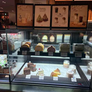 폴바셋 리뷰 사진