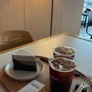 텀어스 사진 1