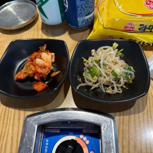 놀부보쌈&부대찌개 대표 사진