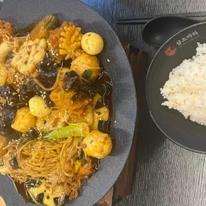 샹츠마라 대표 사진