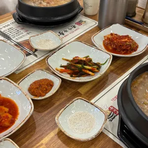 유씨네본가 누룽지삼계탕 대표 사진