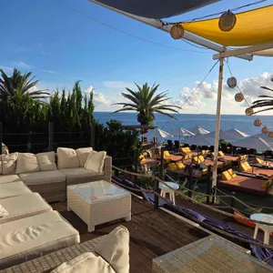 더클리프 리뷰 사진