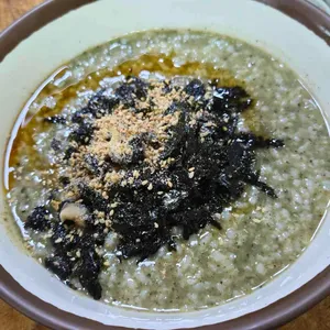 고궁보말손칼국수 사진 1