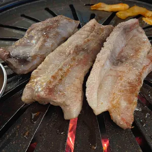 김금자숯불갈비 사진