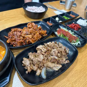 이선생의 수육김치찜 & 고기밥상 사진