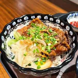 시먼당 대표 사진