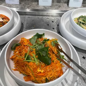 애슐리퀸즈 대표 사진