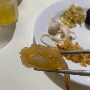 애슐리퀸즈 사진