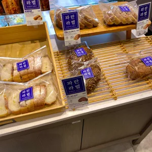 파리바게뜨 대표 사진