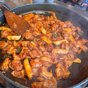 자라섬닭갈비 사진