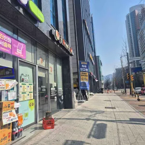 공브레드엔롤 사진 1