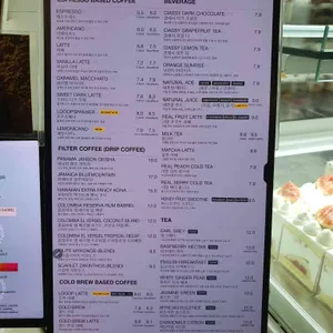 LOOOP 루프 베이커리 카페 리뷰 사진