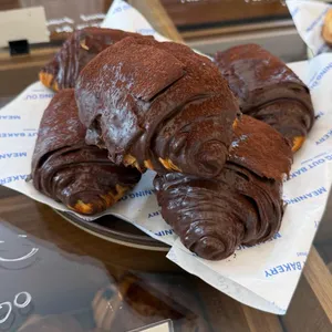 미닝아웃 베이커리 사진