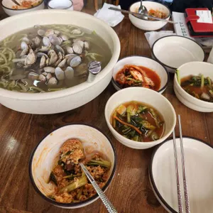 방자네바지락칼국수 사진 1