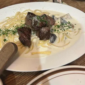 비스트로 위 대표 사진