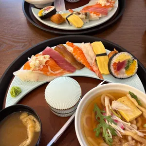 상무초밥 사진 1