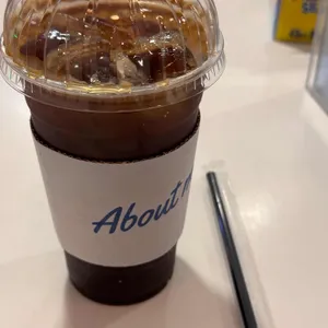 어바웃미 사진 1