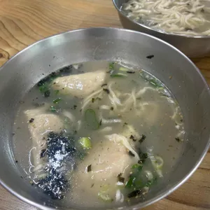 청담칼국수 사진 1