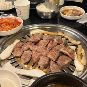 꺽정이네 돈 장작구이 사진