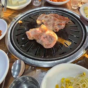 솔지식당 사진 1