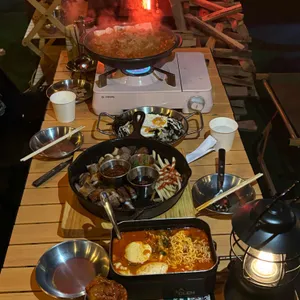 모란술집 캠핑포차 불멍 사진