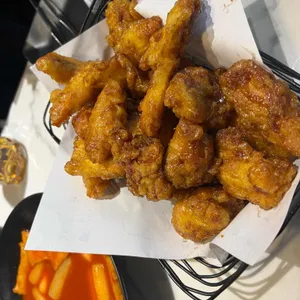 교촌치킨 대표 사진