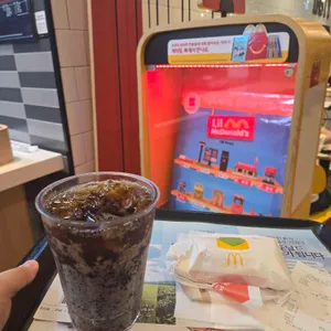 맥도날드 사진