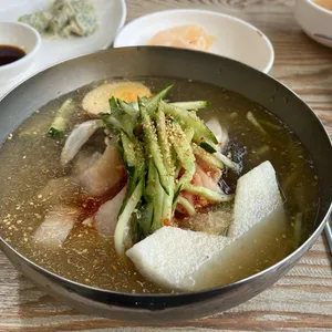 정대냉면 사진