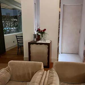 시즌즈 리뷰 사진