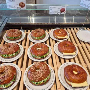 바토플루이르 송해 사진