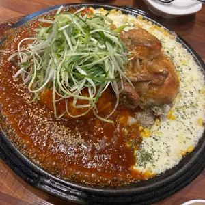 용씨네 누룽지통닭구이 사진 1